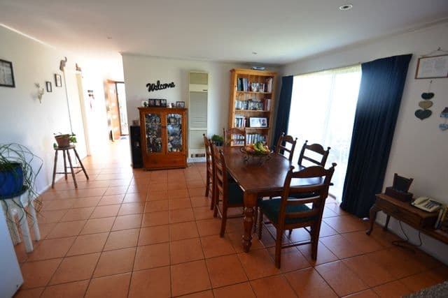 14 Delhi Street, Seymour VIC 3660, Seymour - Thumbnail 6