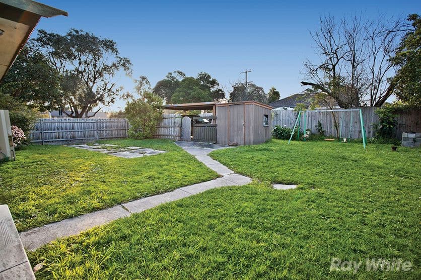 1 Gaynor Crescent, GLEN WAVERLEY VIC 3150, Glen Waverley - Thumbnail 8