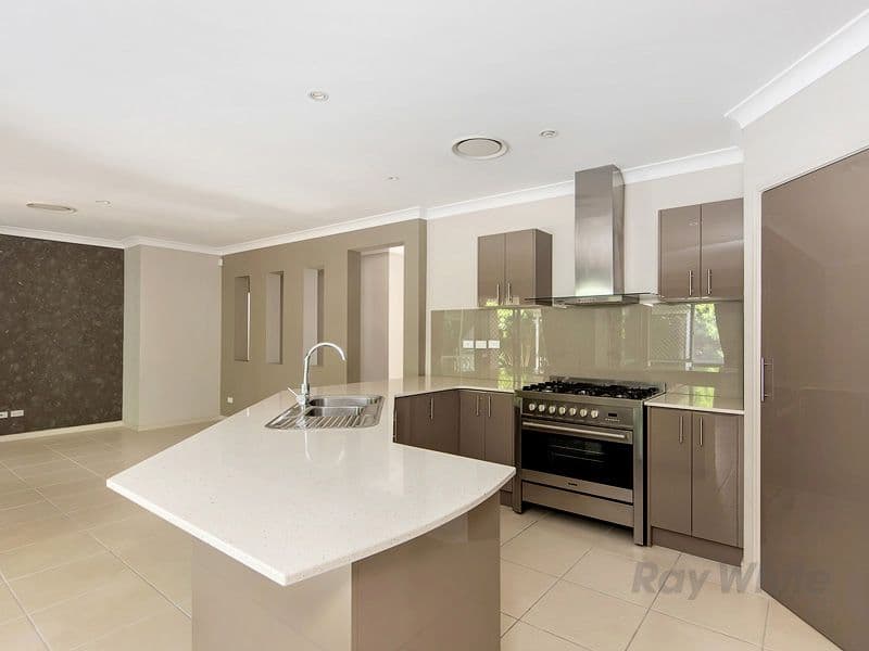 20 Summerlea Crescent, Ormeau QLD 4208, Ormeau - Thumbnail 5