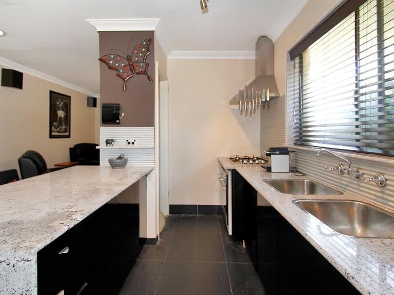 20 Sidcup Way, Kelmscott WA 6111, Kelmscott - Thumbnail 2