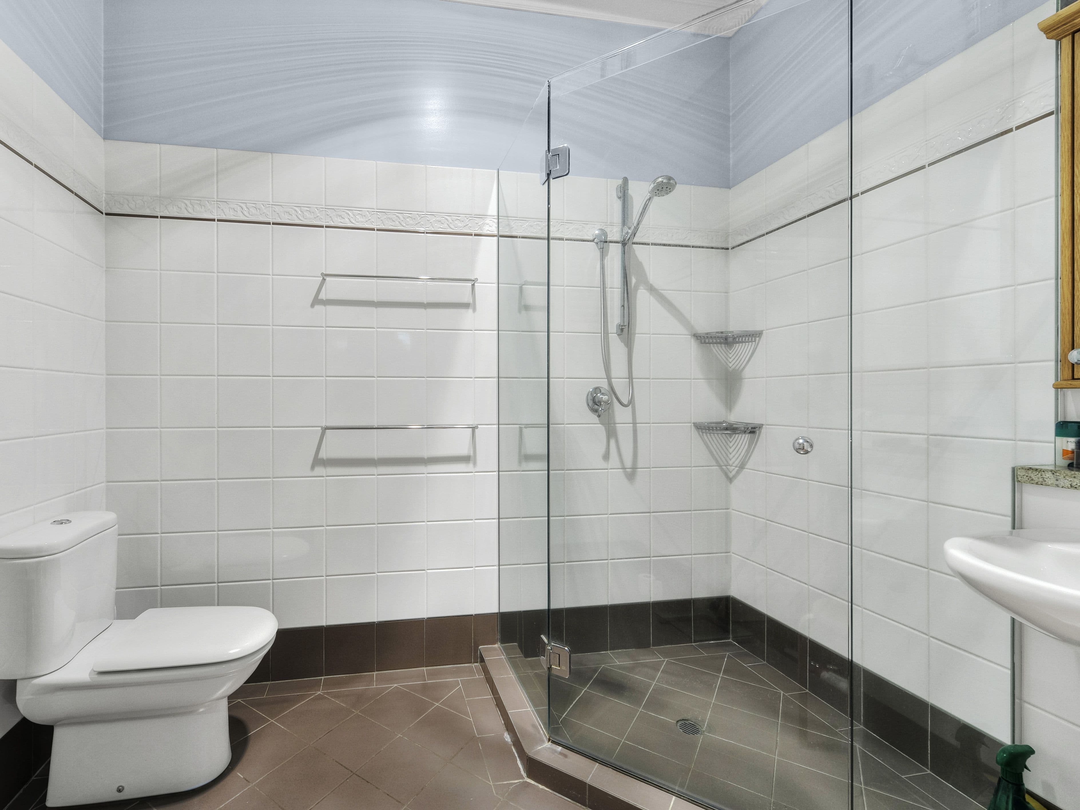 272 Ferguson Road, Seven Hills QLD 4170, Seven Hills - Thumbnail 6