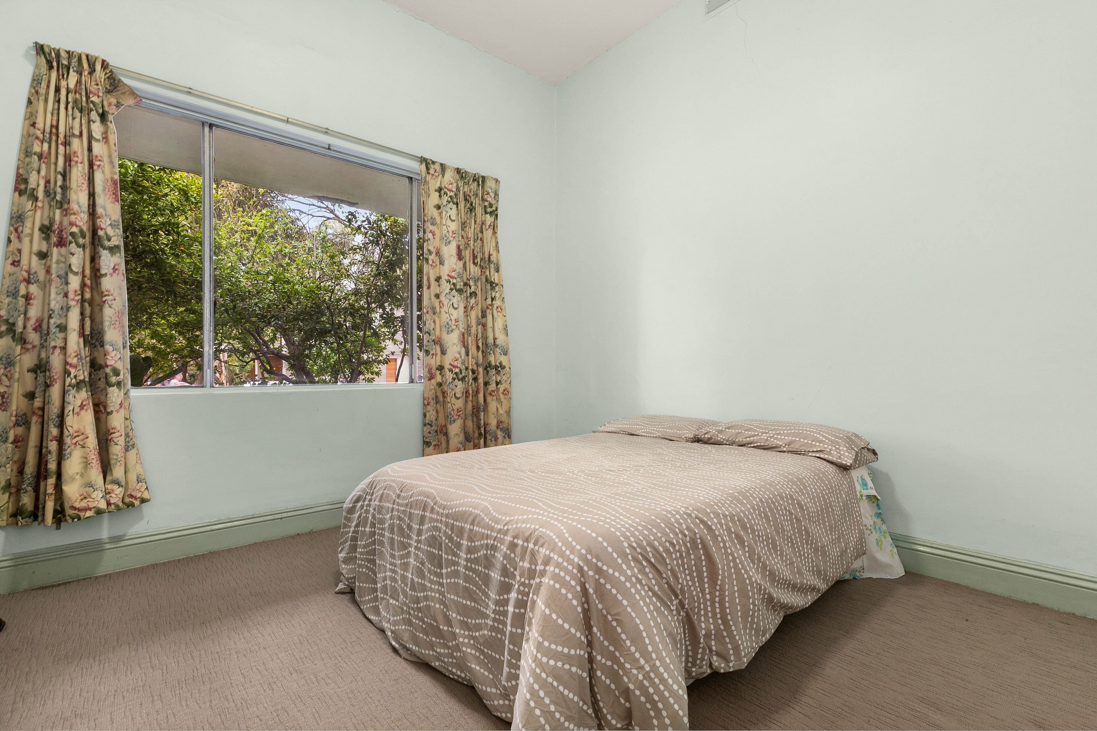 206 Barkly Street, Brunswick VIC 3056, Brunswick - Thumbnail 2