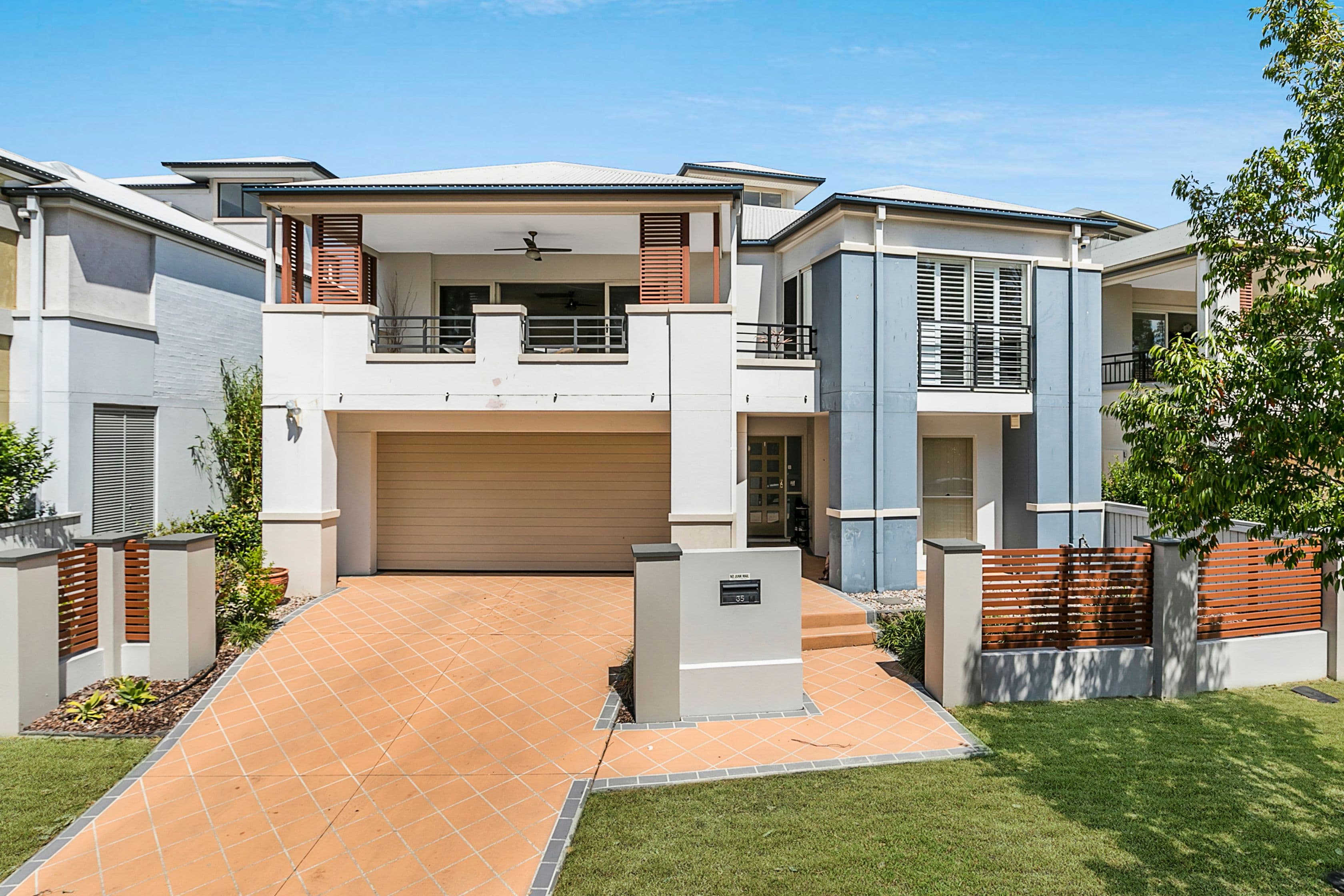35 Greenway Circuit, Mount Ommaney QLD 4074, Mount Ommaney - Image 1