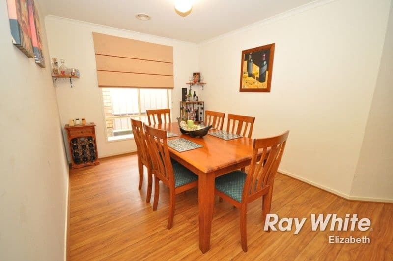 22 Axminster Crescent, CRAIGMORE SA 5114, Craigmore - Thumbnail 6