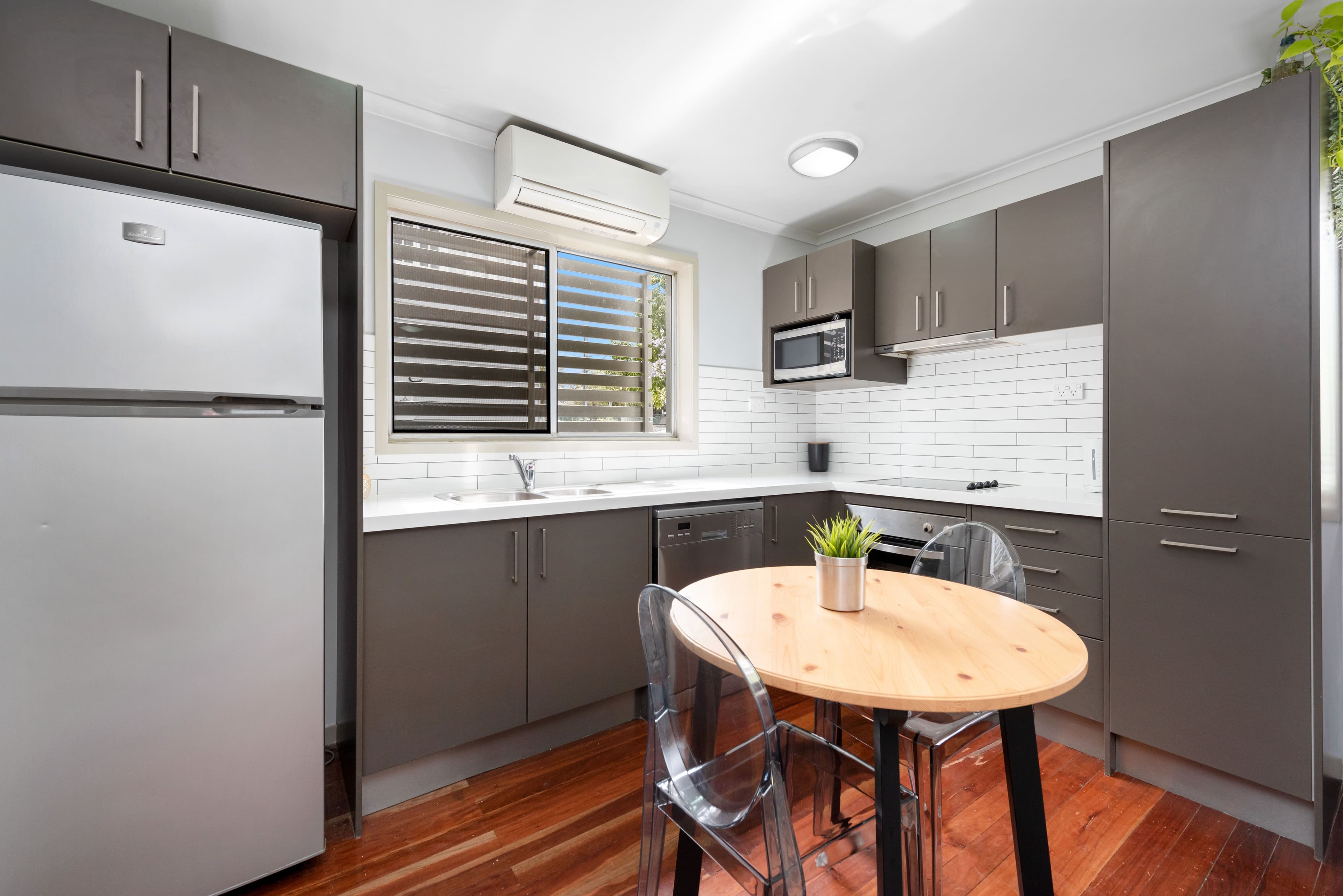 66 Bute Street, Sherwood QLD 4075, Sherwood - Thumbnail 3