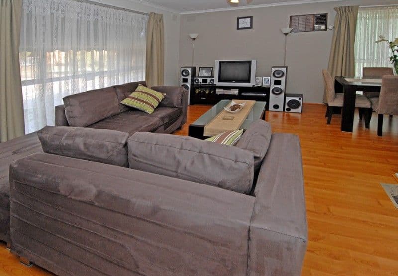 4 Anora Court, KEILOR DOWNS VIC 3038, Keilor Downs - Thumbnail 4