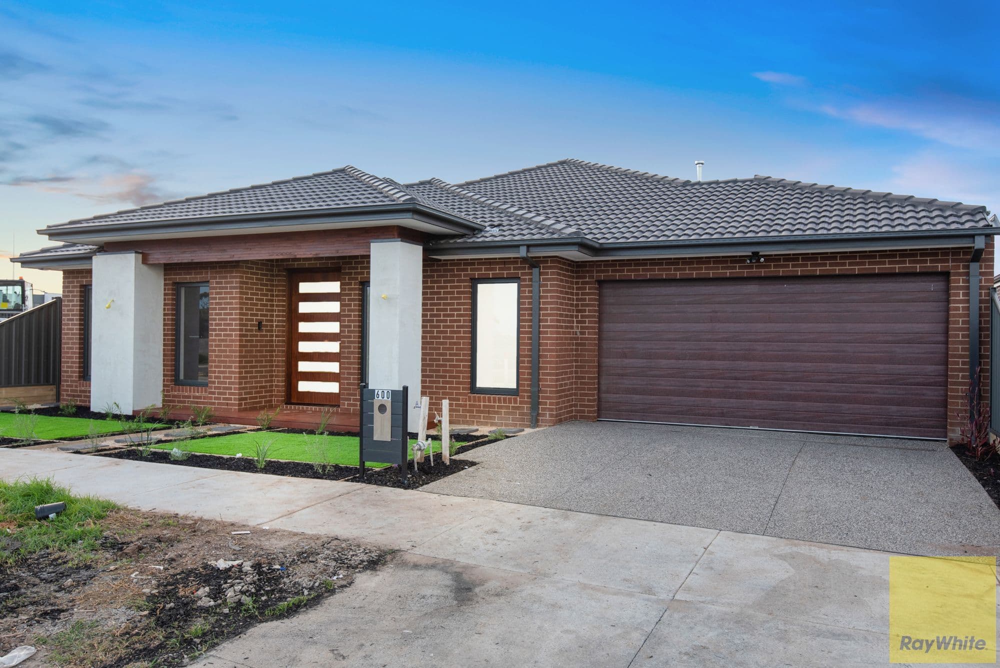 600 Hogans Road, Tarneit VIC 3029, Tarneit - Thumbnail 2