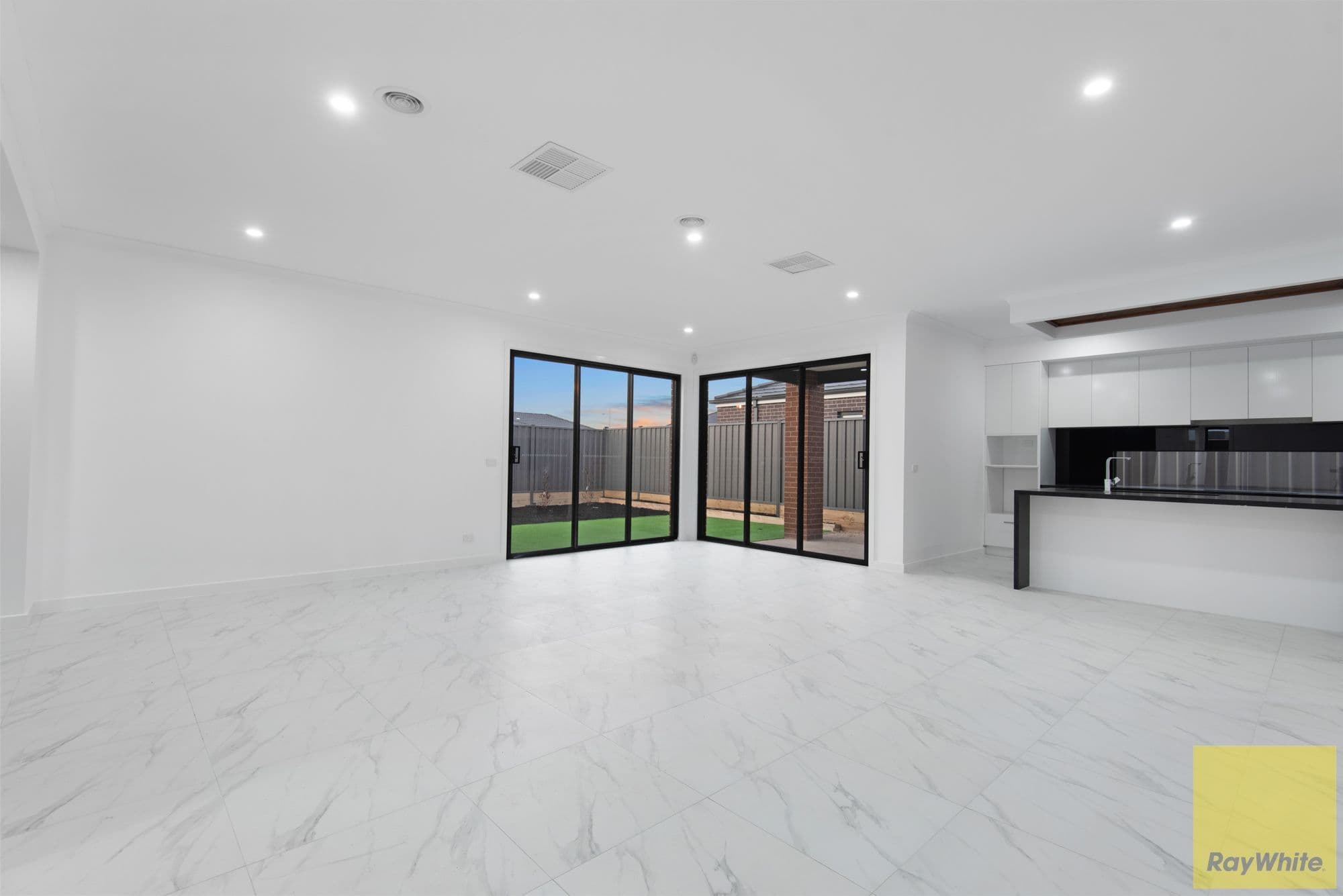 600 Hogans Road, Tarneit VIC 3029, Tarneit - Thumbnail 6