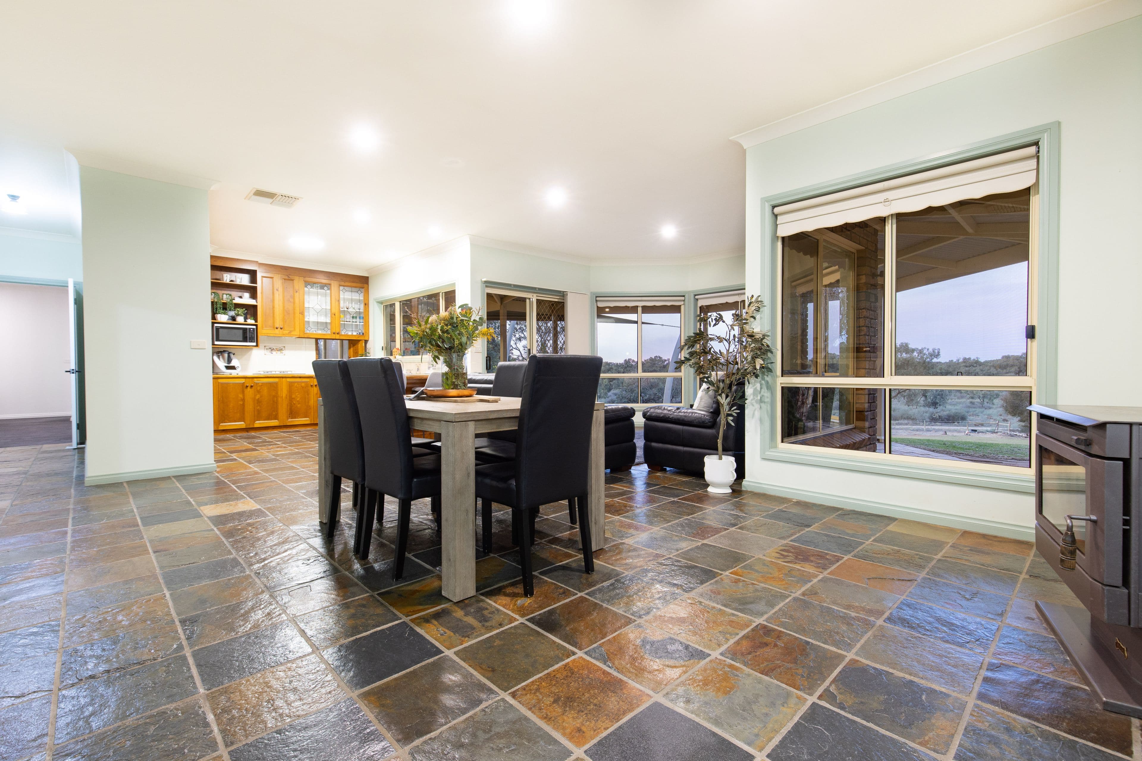 637 Cureton Avenue, Nichols Point VIC 3501, Nichols Point - Thumbnail 5