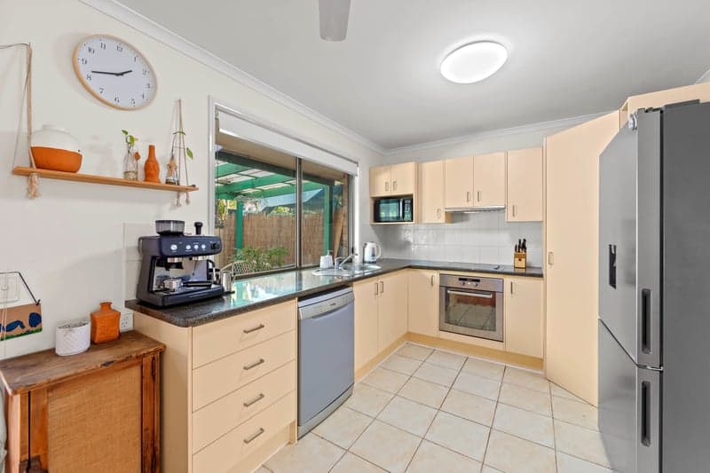 8 Musical Court, Oxenford - Thumbnail 2