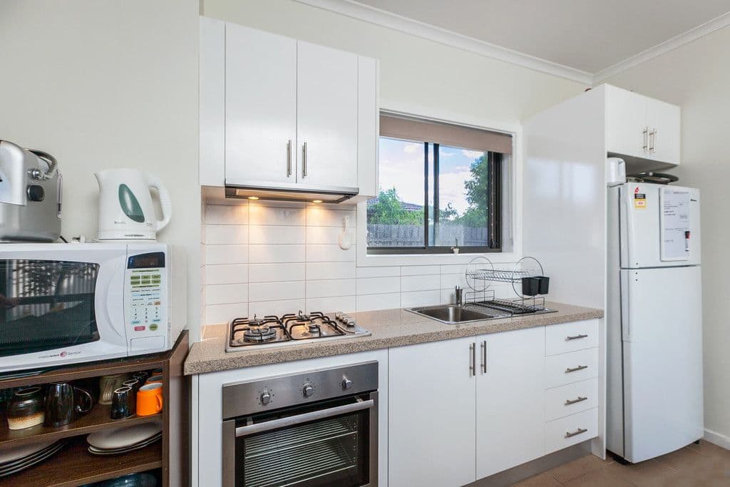 34 Willoughby Street, RESERVOIR VIC 3073, Reservoir - Thumbnail 6