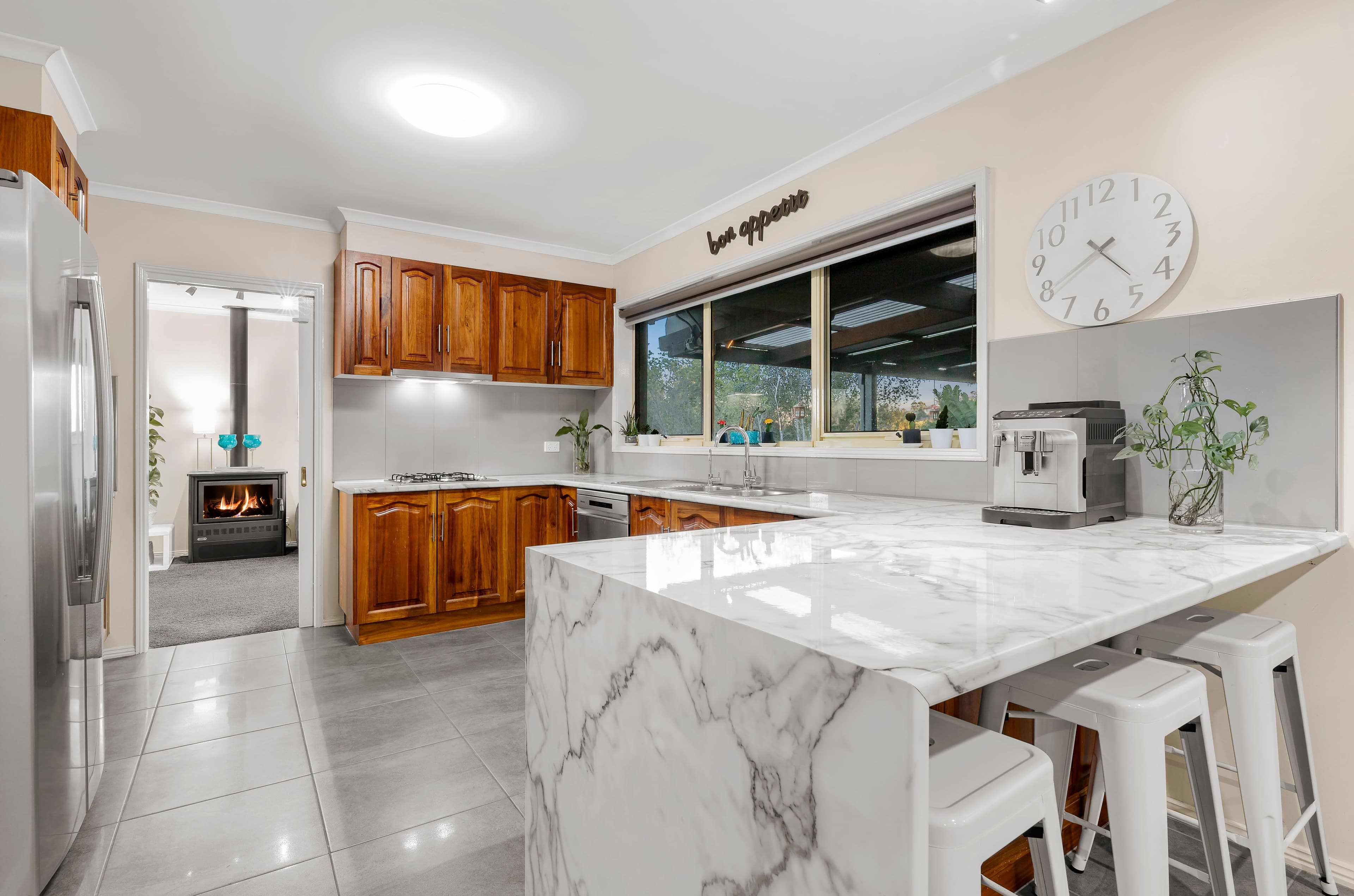 29 Bundanoon Avenue, Sunbury VIC 3429, Sunbury - Thumbnail 2