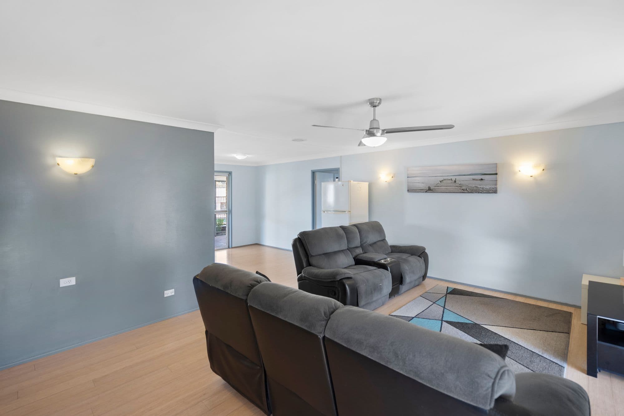 27 Glendevon Crescent, Mount Warren Park QLD 4207, Mount Warren Park - Thumbnail 7