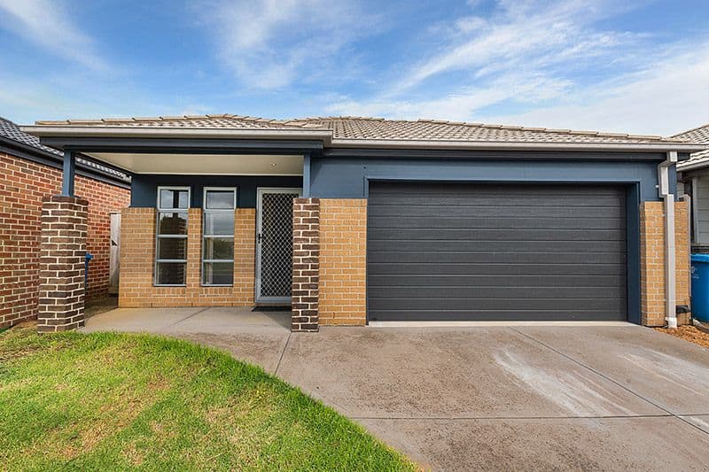 77 Tobin Way, Lyndhurst VIC 3975, Lyndhurst - Image 1