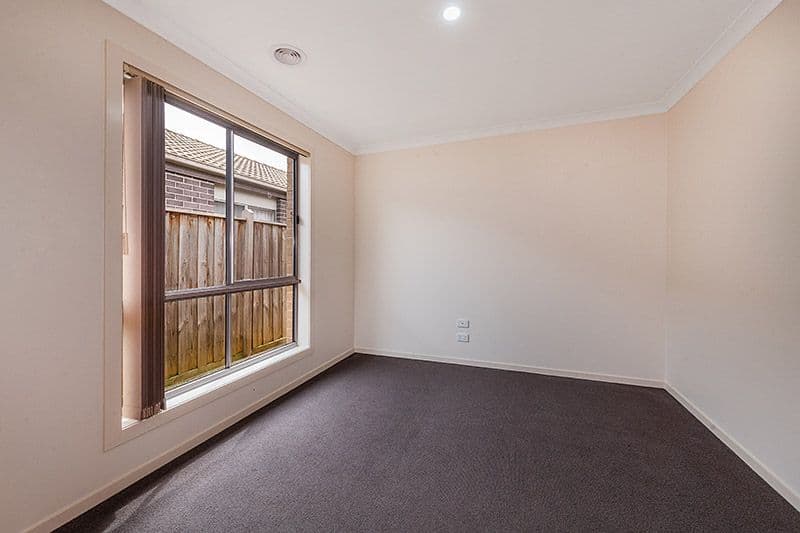 77 Tobin Way, Lyndhurst VIC 3975, Lyndhurst - Thumbnail 6