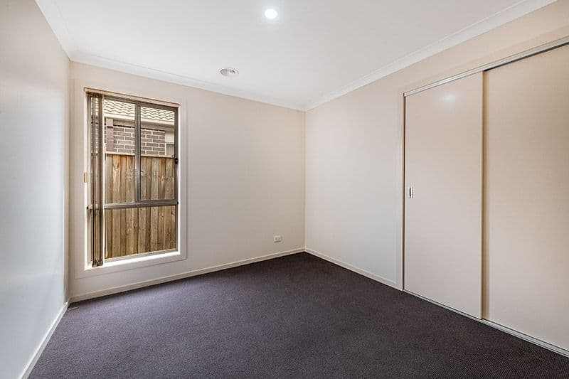 77 Tobin Way, Lyndhurst VIC 3975, Lyndhurst - Thumbnail 8