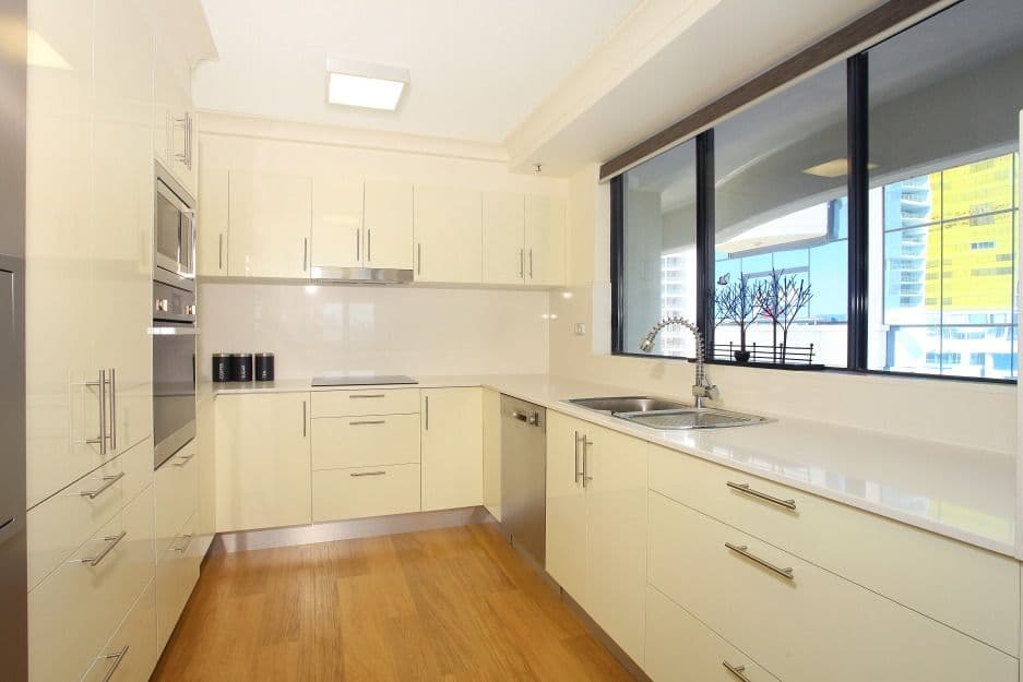 101 'Victoria Square' 15 Victoria Avenue, Broadbeach QLD 4218, Broadbeach - Thumbnail 6