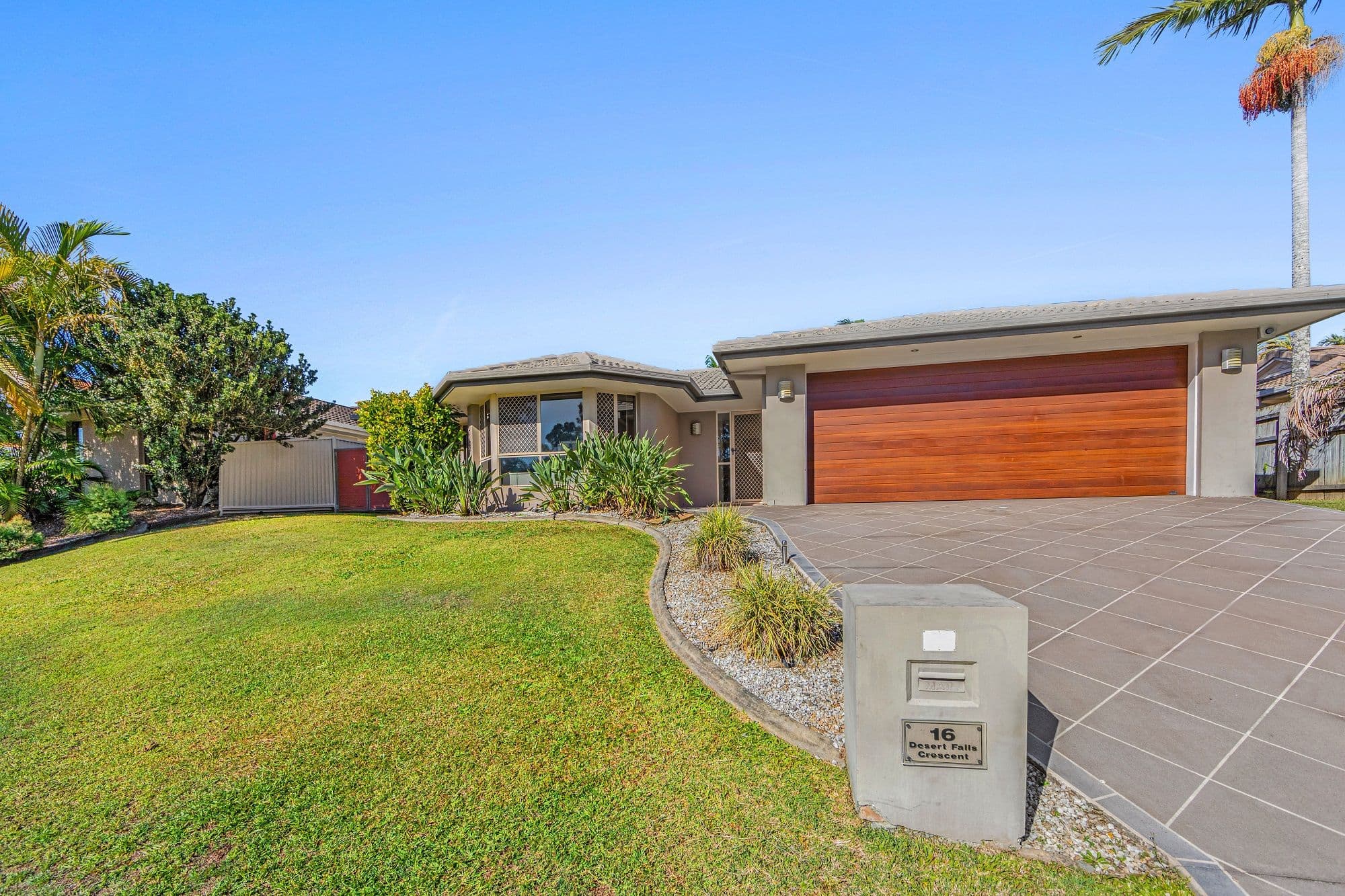 16 Desert Falls Crescent, Parkwood QLD 4214, Parkwood - Thumbnail 2