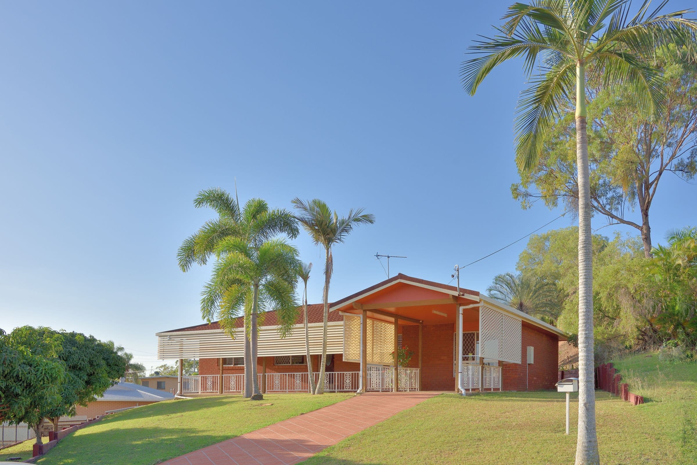 10 Atholl Court, Kin Kora QLD 4680, Kin Kora - Image 1