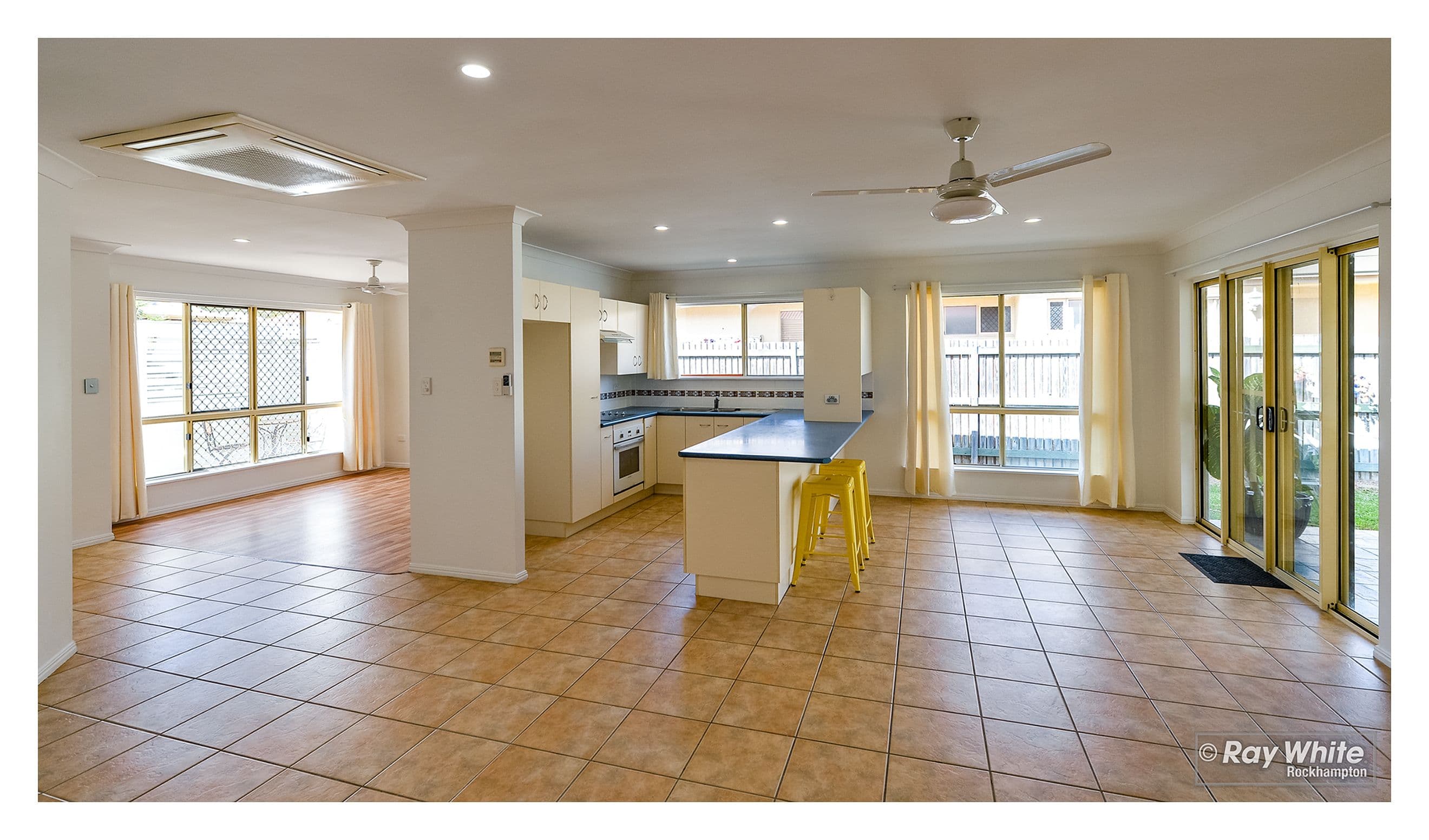 13 Brookside Avenue, Norman Gardens QLD 4701, Norman Gardens - Thumbnail 4