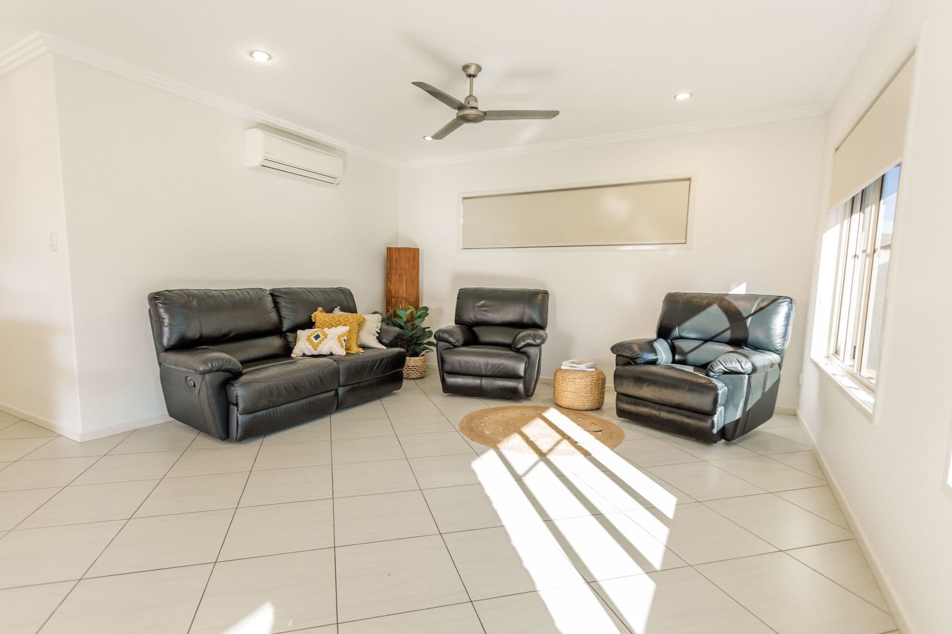 8 Wright Street, Emerald QLD 4720, Emerald - Thumbnail 4