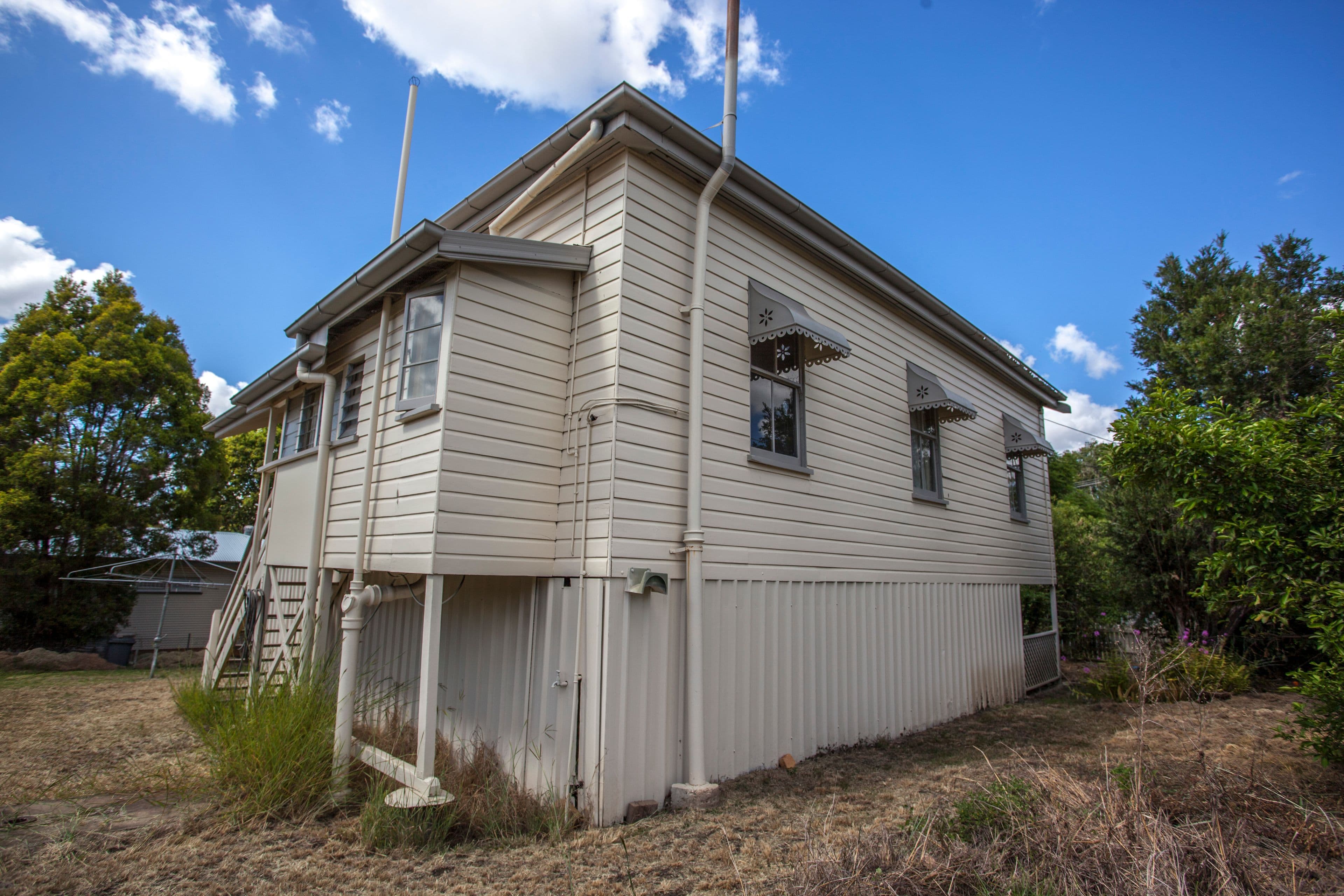 10 Bridge Street, North Booval QLD 4304, North Booval - Thumbnail 4