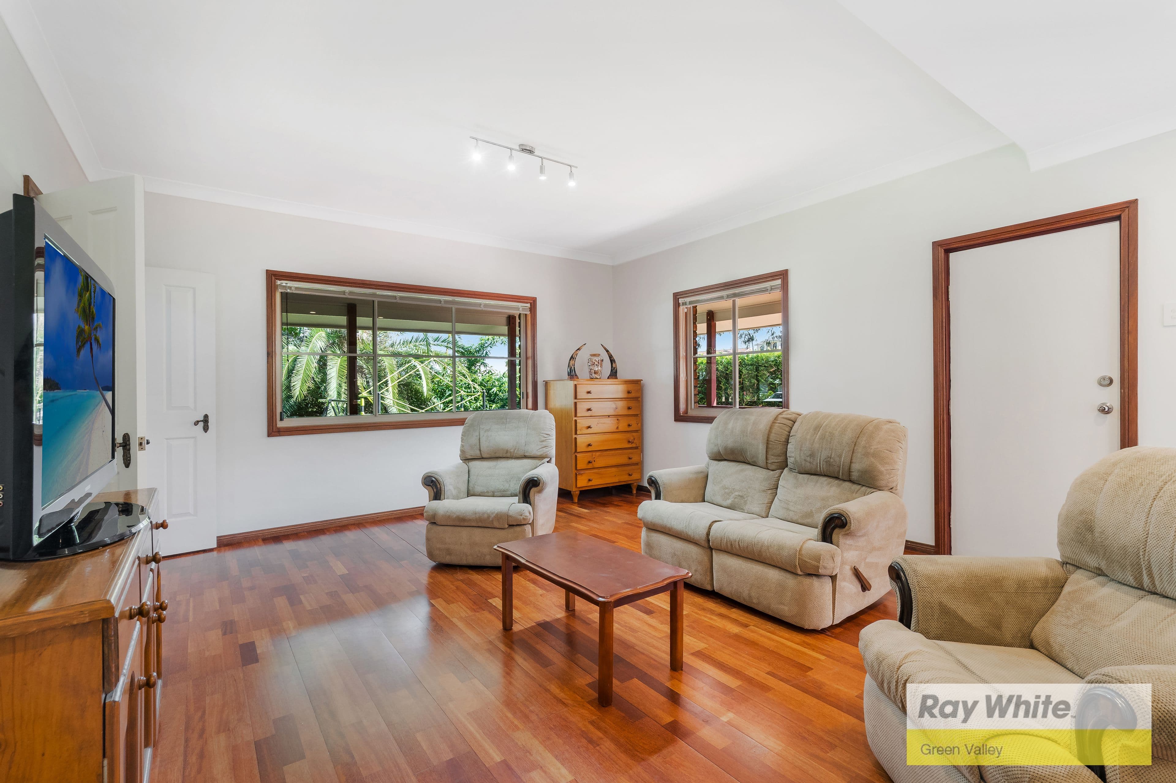 67 Flinders Cresent, Hinchinbrook NSW 2168, Hinchinbrook - Thumbnail 5