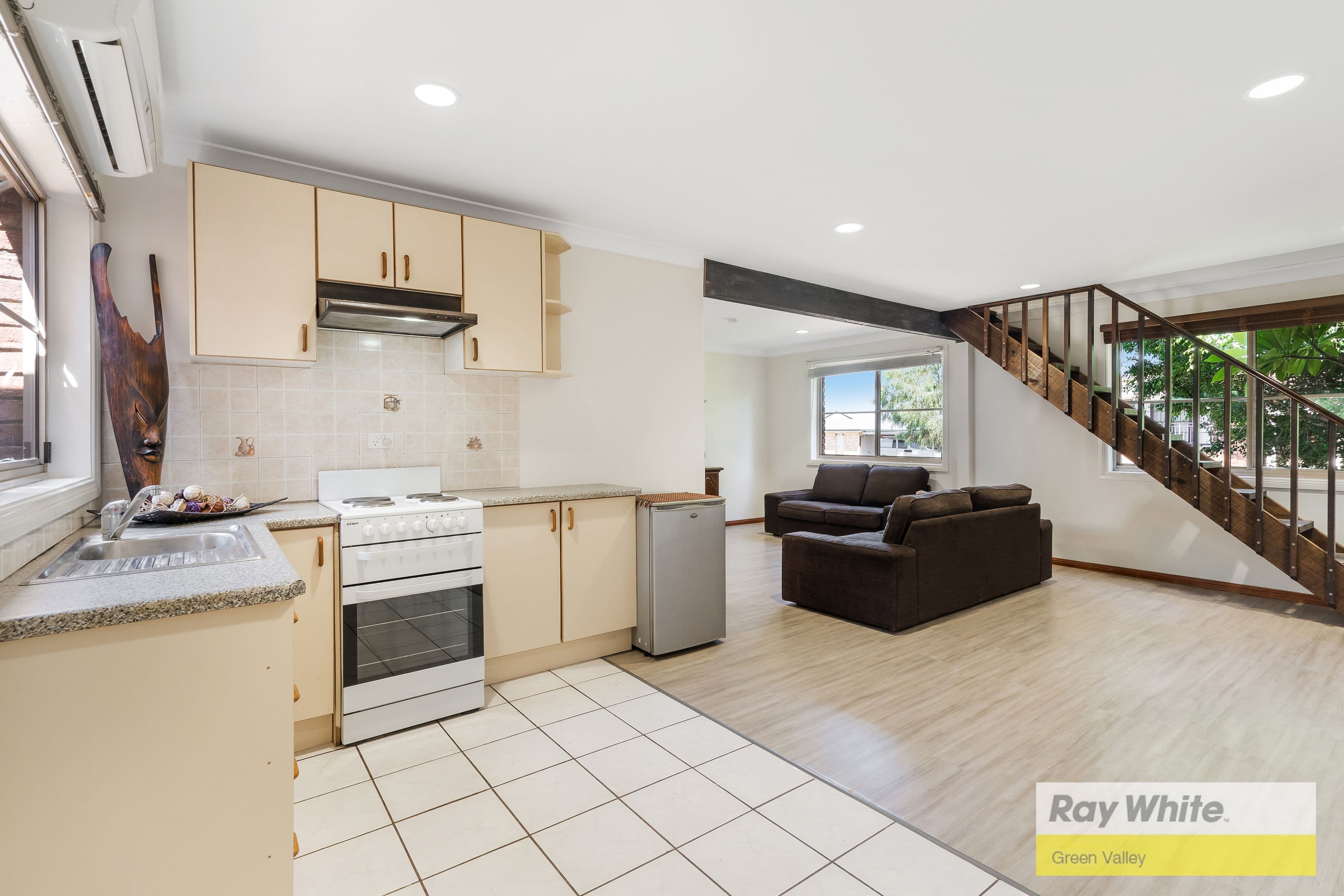 67 Flinders Cresent, Hinchinbrook NSW 2168, Hinchinbrook - Thumbnail 8