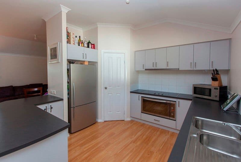 220 Blue Plains Road, CHITTERING WA 6084, Chittering - Thumbnail 4