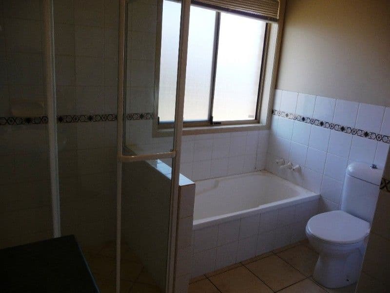 20 Meadow Way, UPPER COOMERA QLD 4209, Upper Coomera - Thumbnail 7