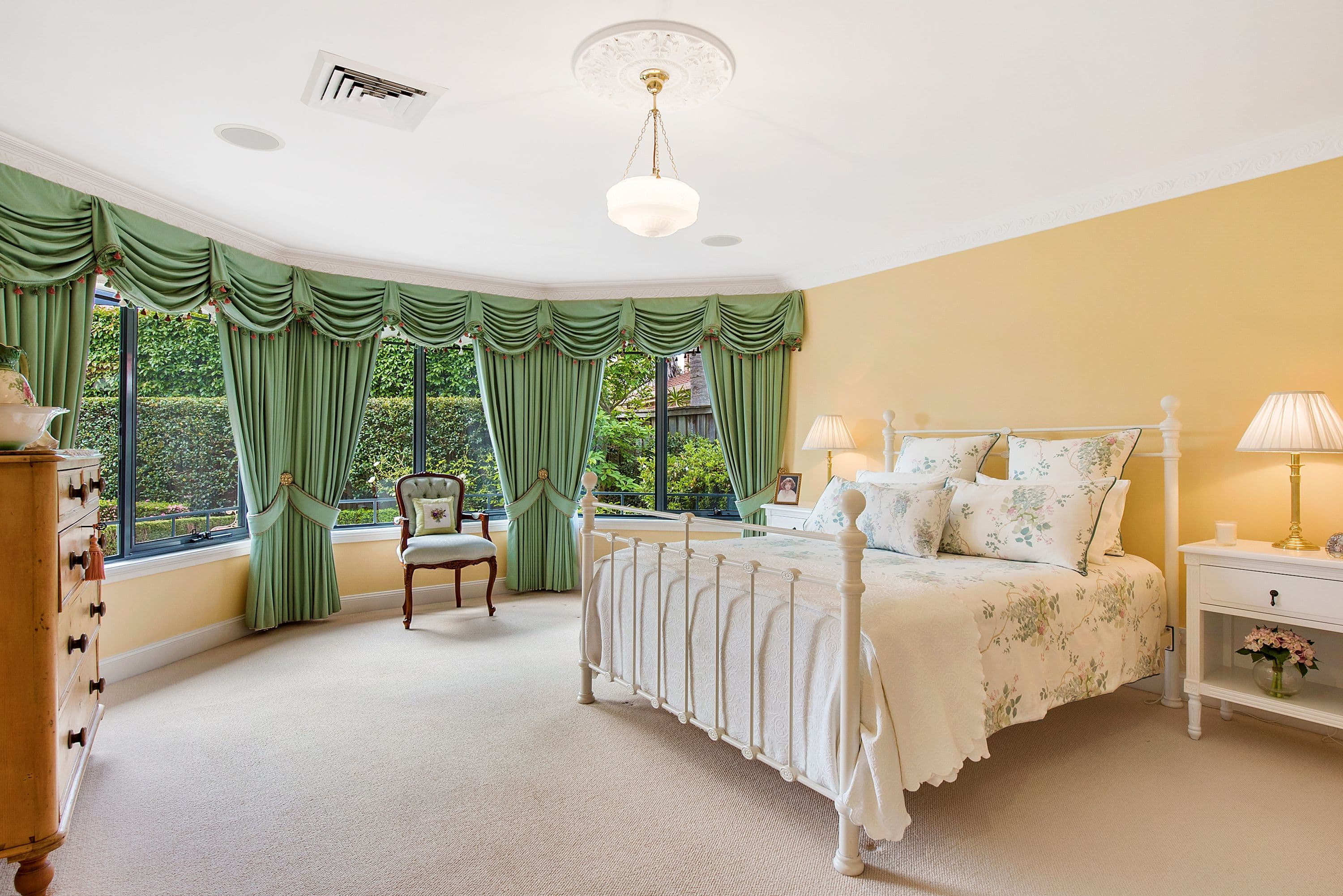 12 David Road, Castle Hill - Thumbnail 2