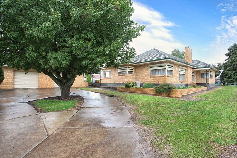 29 Agnes Street, CLARE SA 5453, Clare - Image 1