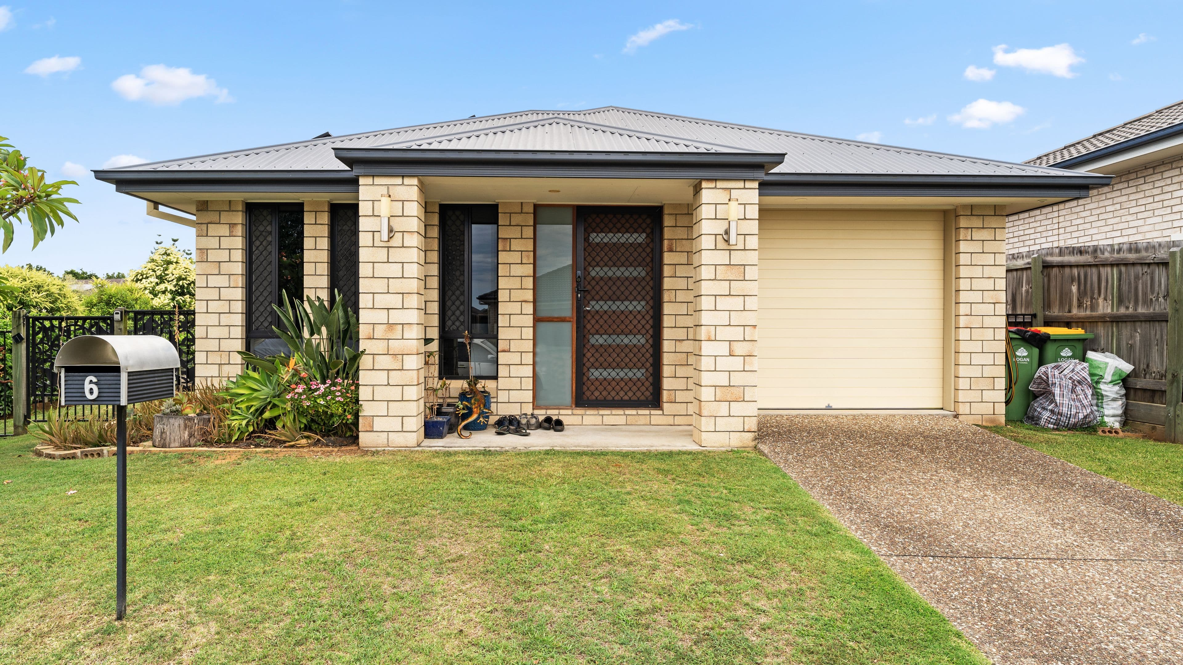 6 Alabaster Drive, Logan Reserve QLD 4133, Logan Reserve - Thumbnail 2