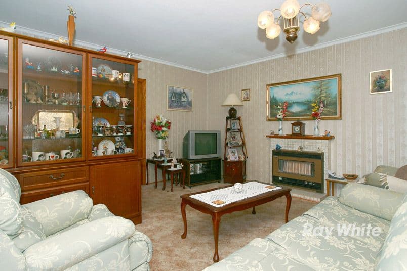 77 Tristania Street, DOVETON VIC 3177, Doveton - Thumbnail 3