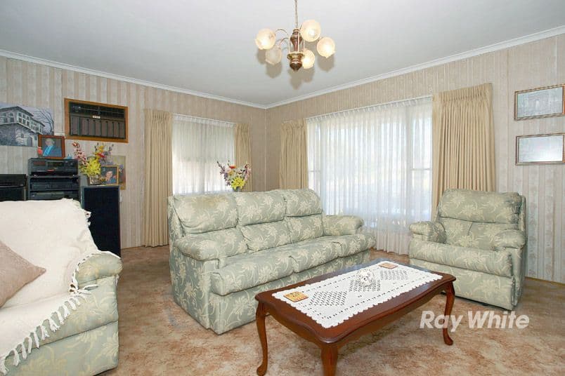 77 Tristania Street, DOVETON VIC 3177, Doveton - Thumbnail 4