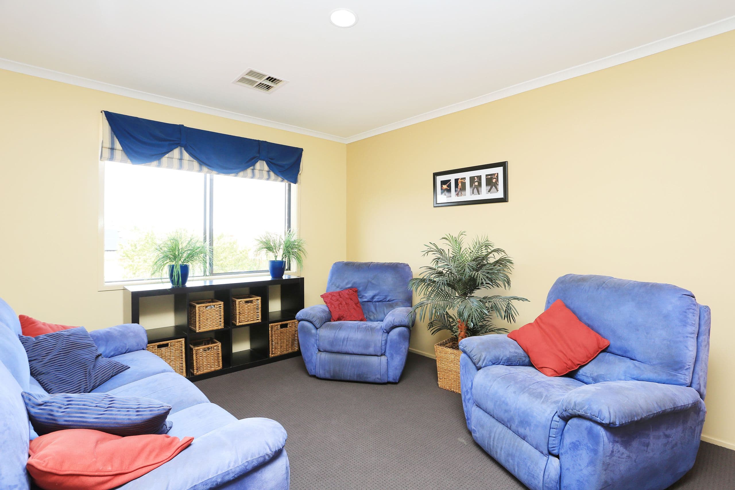 21 Yeovil Circuit, Craigmore SA 5114, Craigmore - Thumbnail 3