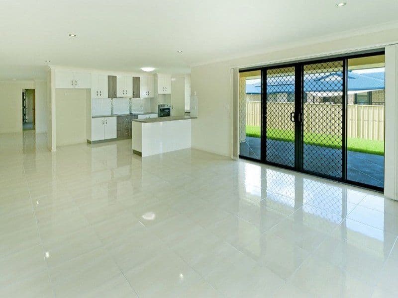 9 Sulzberger Court, FLINDERS VIEW QLD 4305, Flinders View - Thumbnail 2