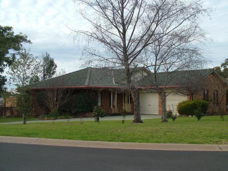 2 Willowbend Way, DUBBO NSW 2830, Dubbo - Image 1