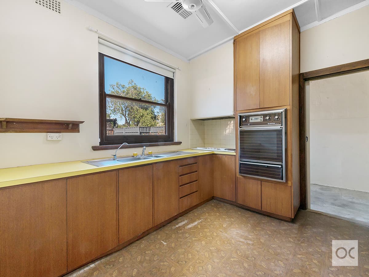 106 Springbank Road, Clapham - Thumbnail 6