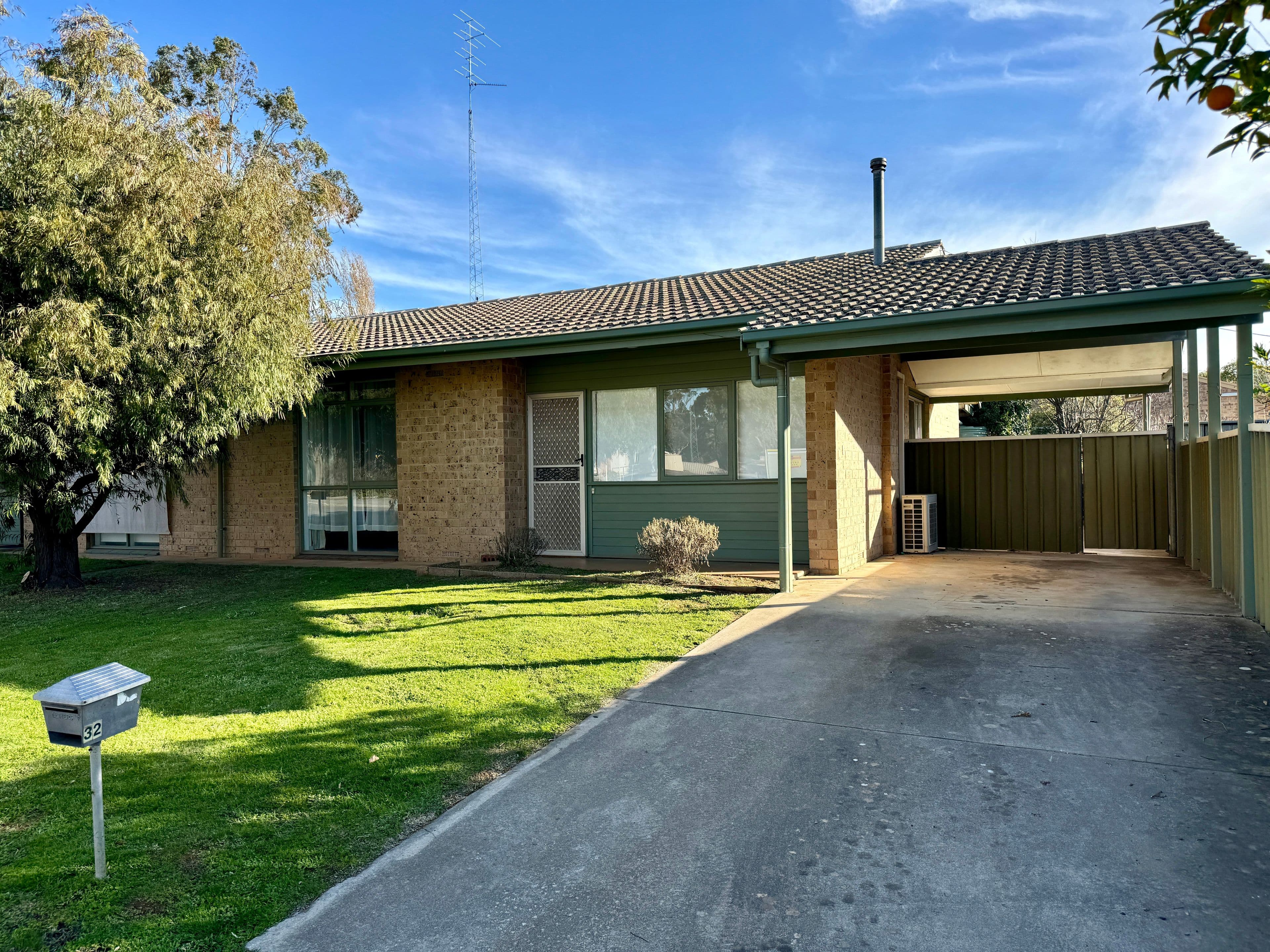 32 Guilford Street, Clare SA 5453, Clare - Image 1