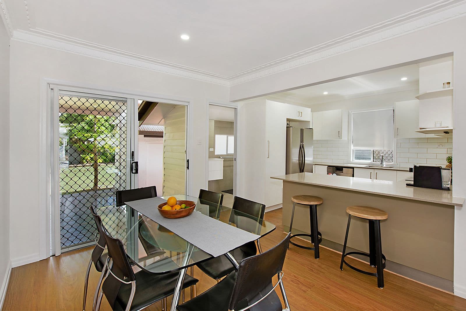 9 Haldane Street, Graceville QLD 4075, Graceville - Thumbnail 2