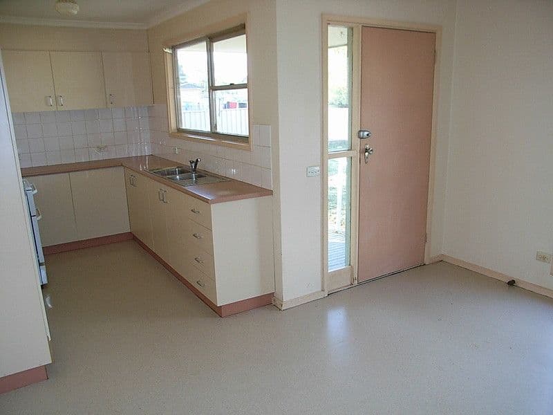 12 Boothman Street, ECHUCA VIC 3564, Echuca - Thumbnail 4