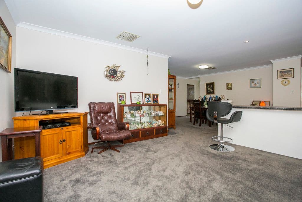 24 Tour Place, Middle Swan WA 6056, Middle Swan - Thumbnail 8