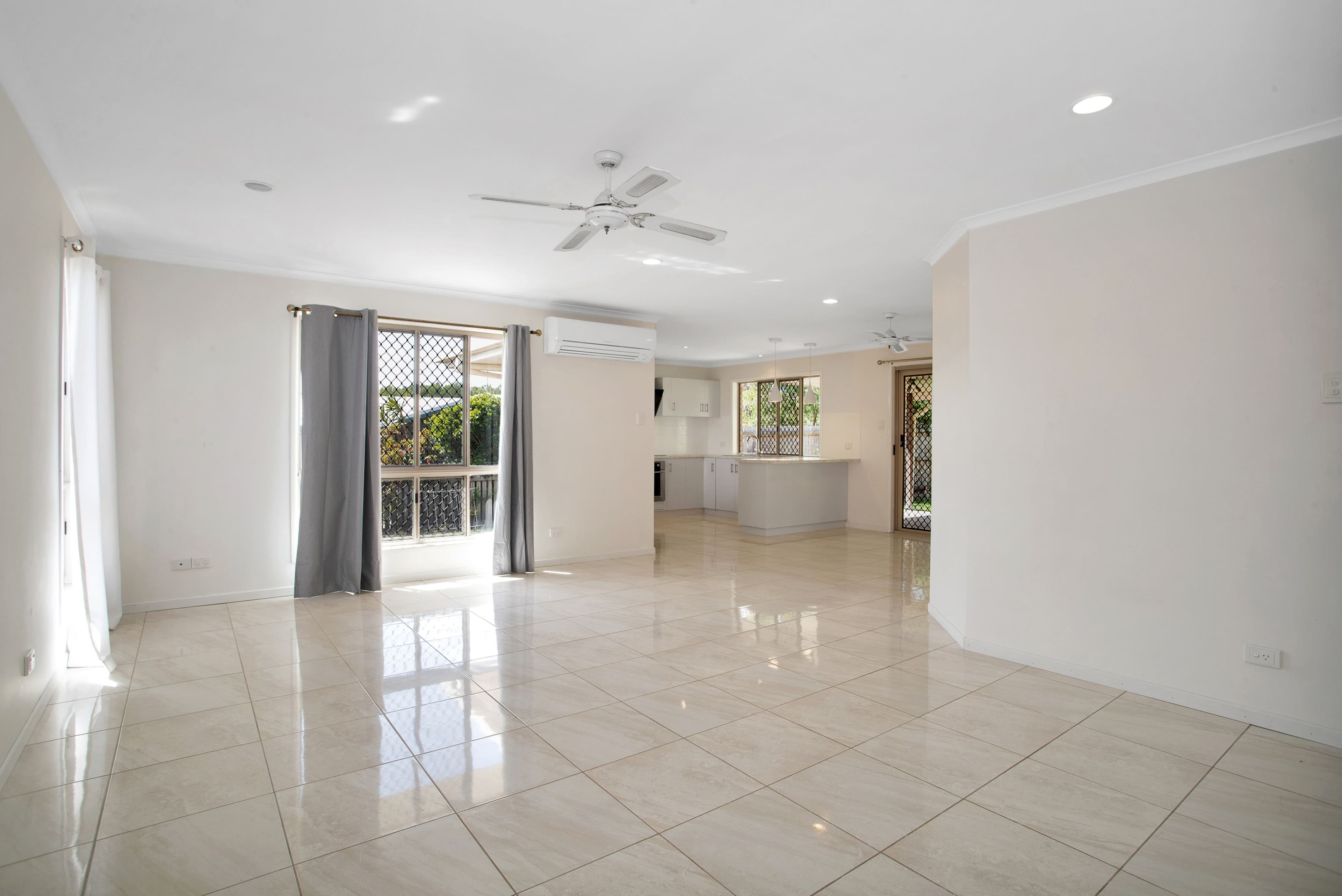 13 Kirkconell Street, Beaconsfield QLD 4740, Beaconsfield - Thumbnail 2