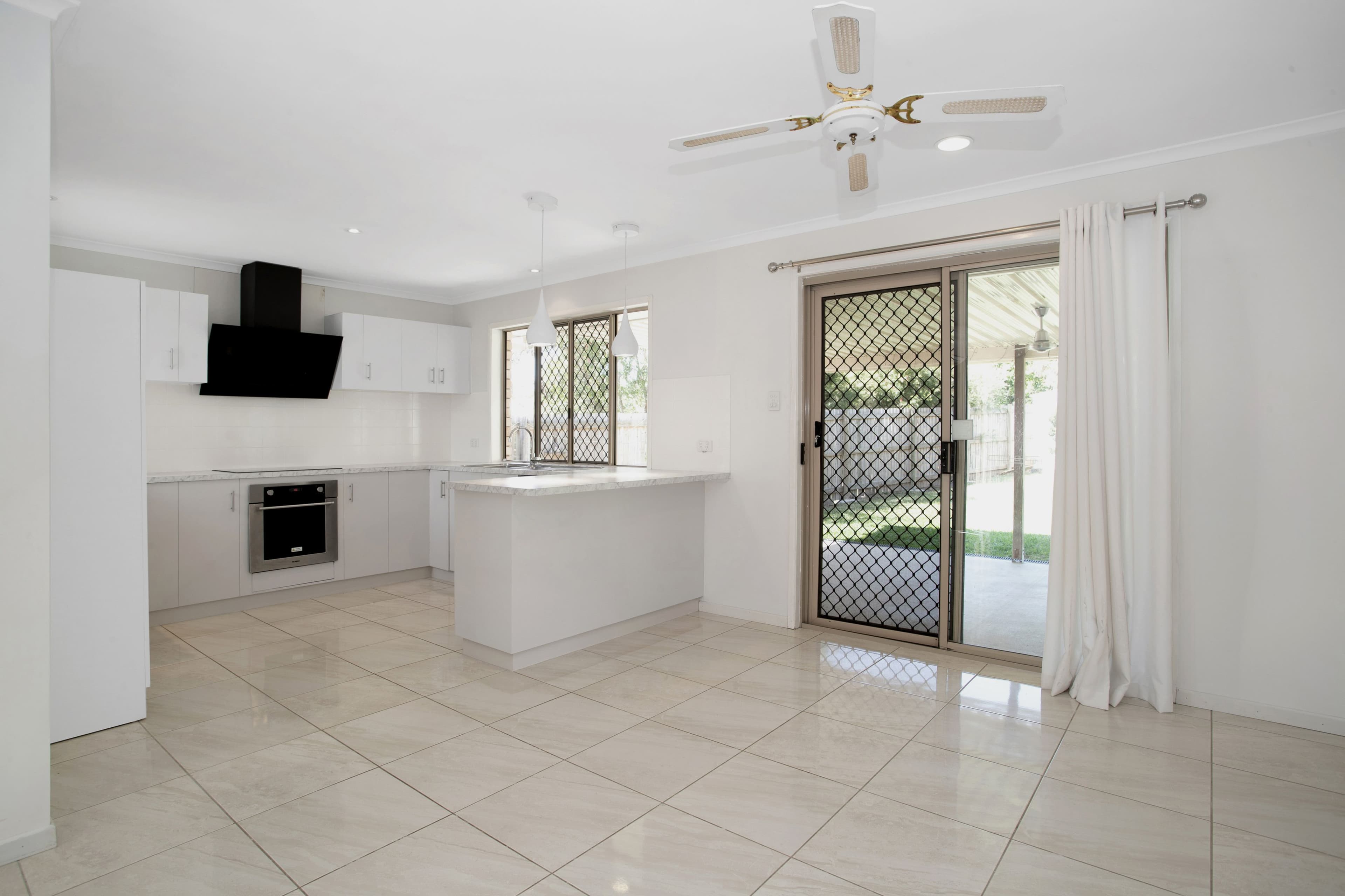 13 Kirkconell Street, Beaconsfield QLD 4740, Beaconsfield - Thumbnail 4