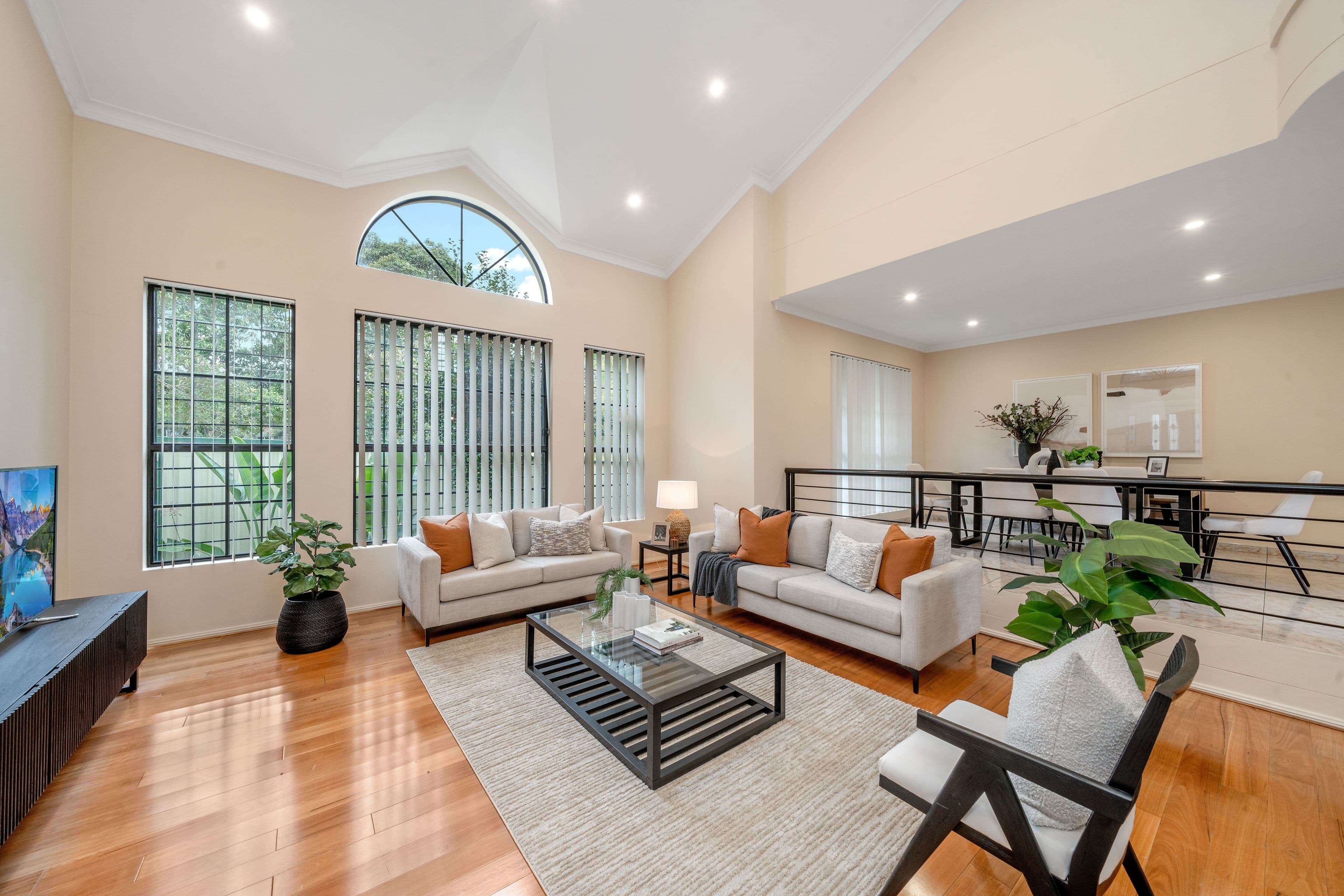 2 Carrington Avenue, Mortdale NSW 2223, Mortdale - Thumbnail 3