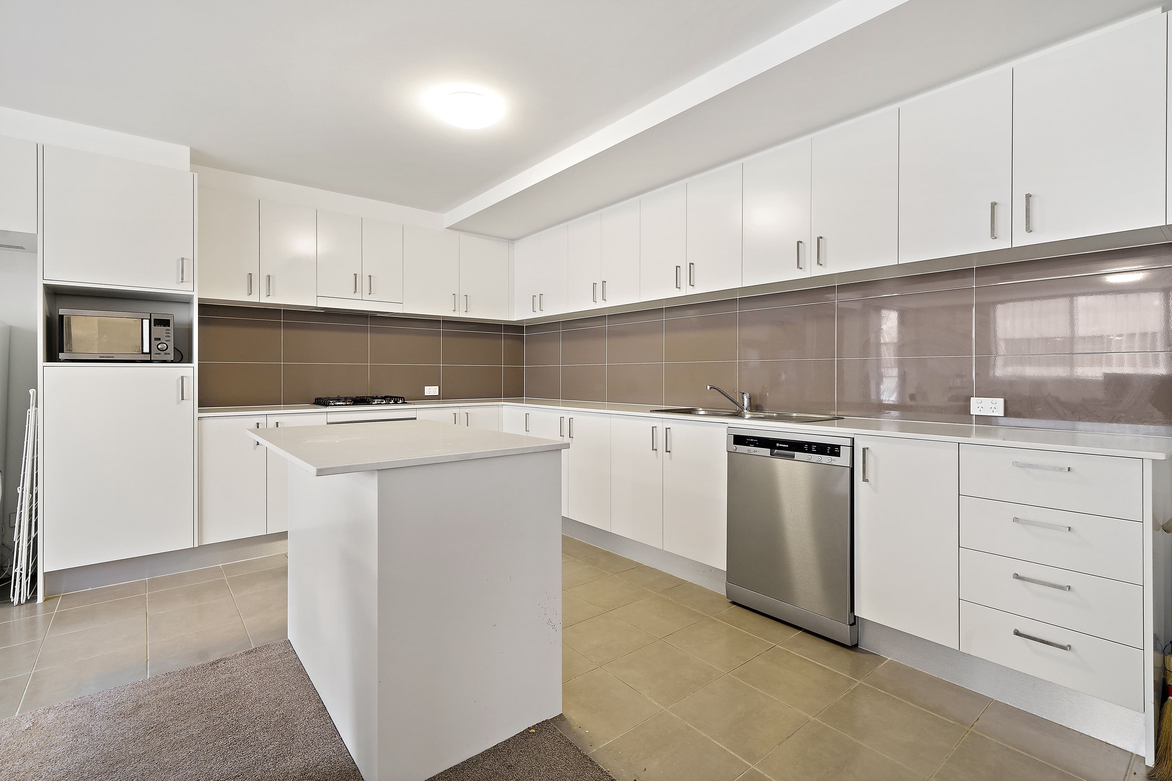 13-15 Morisset Street, Queanbeyan NSW 2620, Queanbeyan - Thumbnail 4