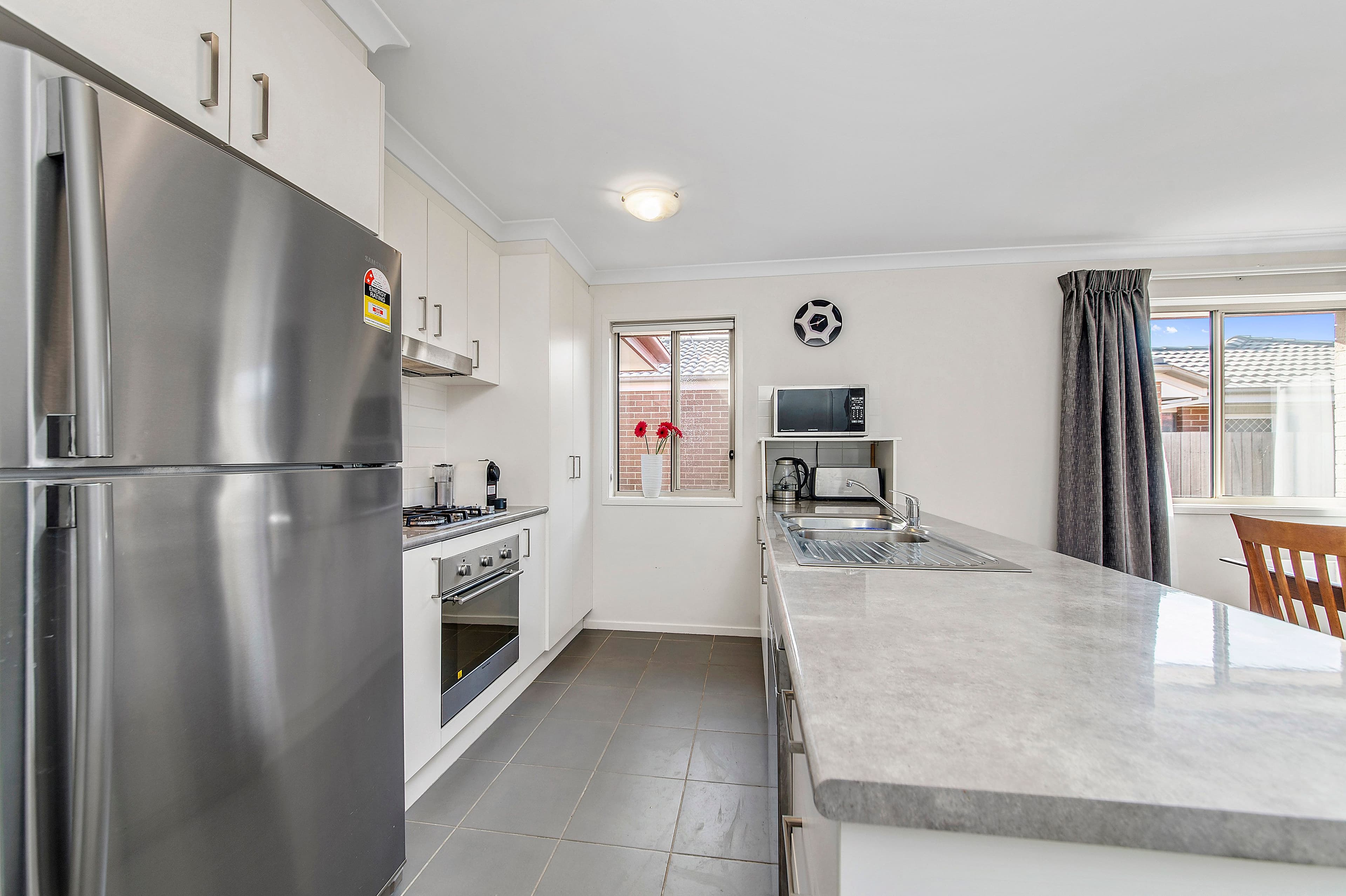 8 Isbister Street, Macgregor ACT 2615, Macgregor - Thumbnail 3