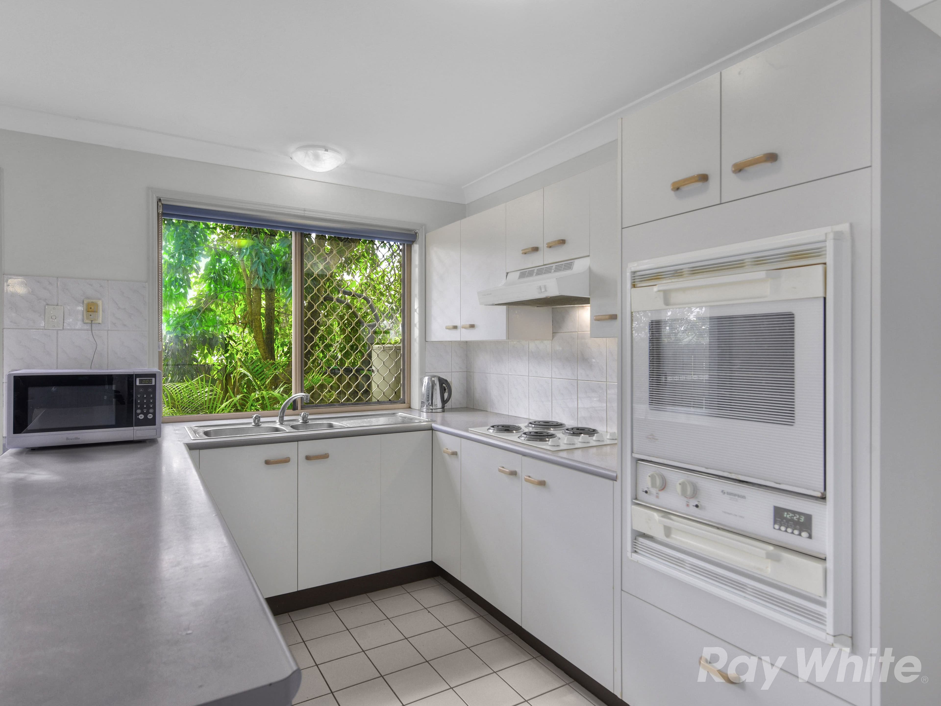 30 Glenalva Terrace, Enoggera QLD 4051, Enoggera - Thumbnail 3