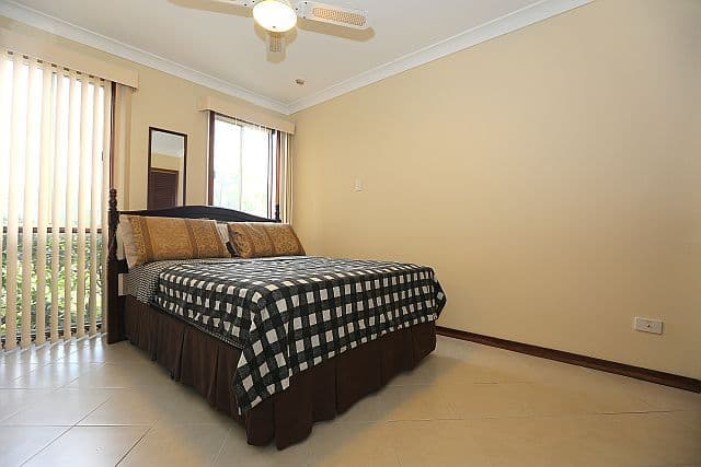 10 Crucie Avenue, BASS HILL NSW 2197, Bass Hill - Thumbnail 7